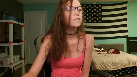 Anabelleleigh online show from January 9, 2026, 3:20 am