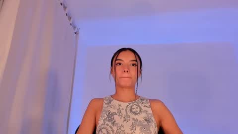 ANABEL WOLF  online show from March 6, 2025, 1:27 am