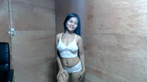 Snapshot of anacumonu69 chatting on June 6, 2026, 12:05 am Im Ann online show from June 6, 2026, 12:05 am