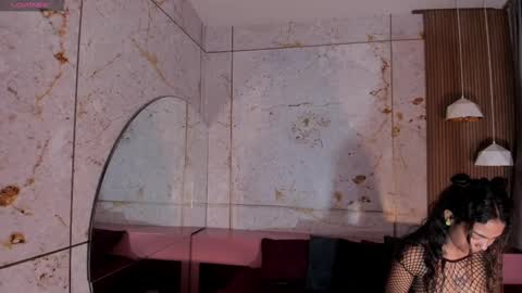 Anna online show from March 8, 2025, 7:09 pm