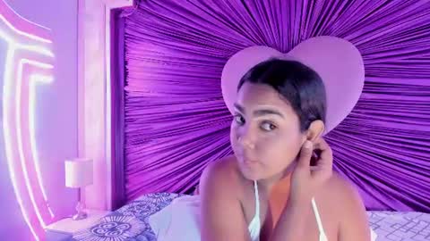 Anna online show from July 10, 2026, 3:47 pm