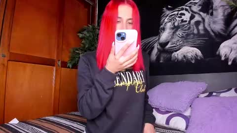 Anahi online show from February 18, 2025, 2:49 am