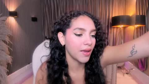 Anahi Curlie online show from June 2, 2026, 11:12 am