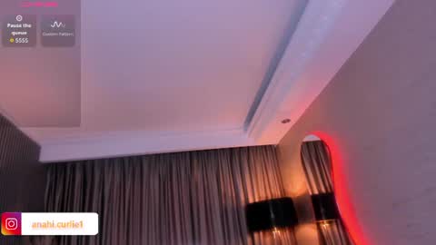 Anahi Curlie online show from June 12, 2026, 11:09 am