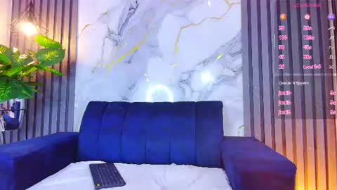 Anahia online show from July 24, 2026, 8:07 pm
