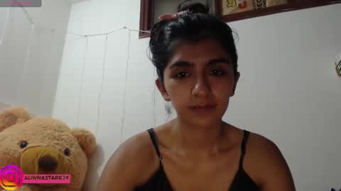 Anahi Browns online show from February 6, 2025, 2:44 am