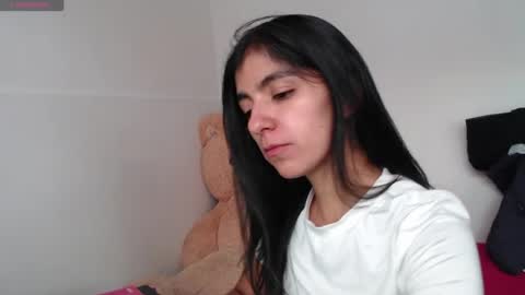 Anahi Browns online show from July 27, 2026, 5:42 pm