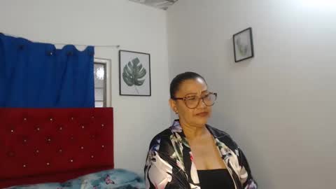 Snapshot of anaiss_hornyz chatting on October 27, 2025, 8:35 pm Libby online show from October 27, 2025, 8:35 pm