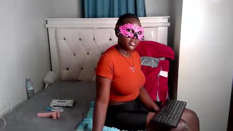 anakiss7 online show from February 15, 2026, 1:46 am