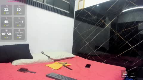 Analia smith online show from October 19, 2025, 3:29 am