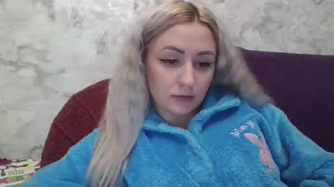 analqueen2024 online show from January 1, 2025, 5:22 pm