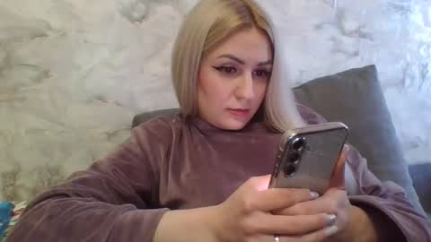 analqueen2024 online show from March 1, 2025, 12:56 pm