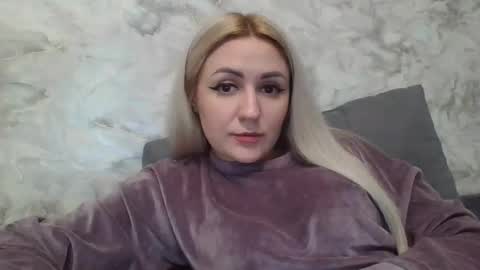 analqueen2024 online show from March 1, 2025, 5:27 pm