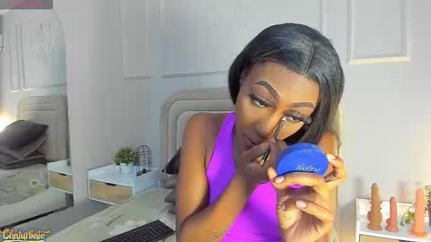 anamonroee online show from February 4, 2026, 7:53 pm