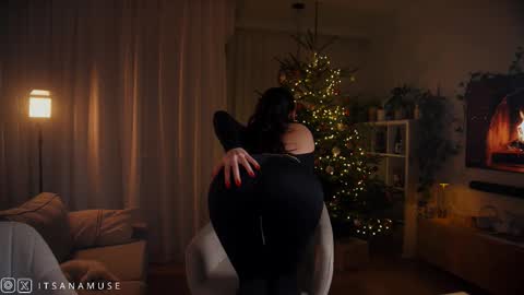 Ana online show from December 17, 2025, 10:05 pm