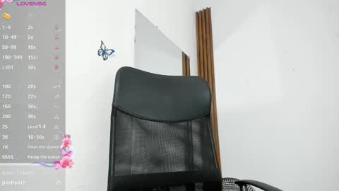 Snapshot of anandastill_ chatting on September 25, 2025, 5:05 pm Anandastill online show from September 25, 2025, 5:05 pm