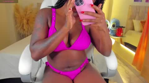A N A  my connection hours are from 600 pm to 12 pm Colombian time online show from July 19, 2026, 1:26 pm