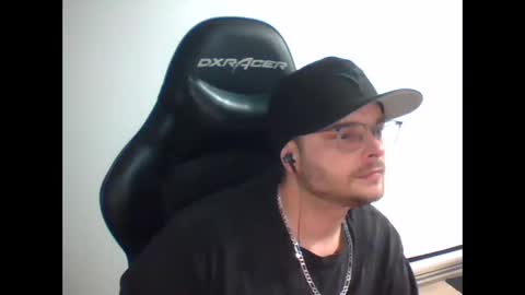 Snapshot of anarchyy1994 chatting on March 17, 2026, 11:13 am anarchyy1994 online show from March 17, 2026, 11:13 am