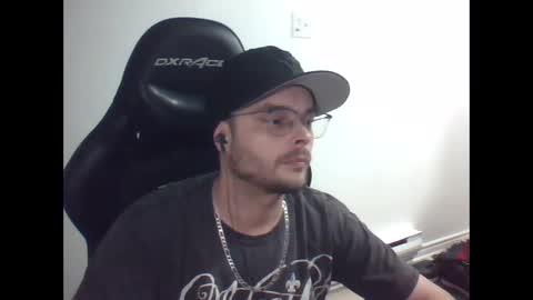 Snapshot of anarchyy1994 chatting on March 22, 2026, 8:51 am anarchyy1994 online show from March 22, 2026, 8:51 am