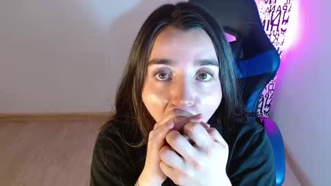 ana 3 online show from October 2, 2025, 1:12 am