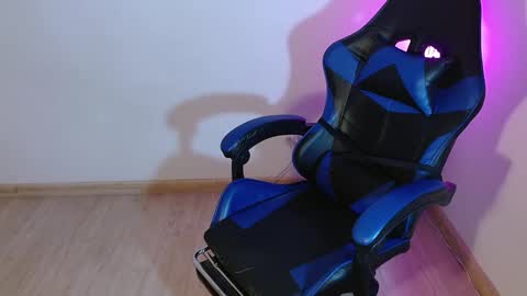 ana 3 online show from November 13, 2025, 12:42 am