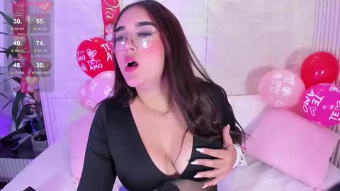 Anasha online show from February 15, 2026, 4:31 am