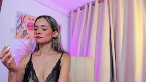 Ana online show from April 8, 2026, 7:36 pm