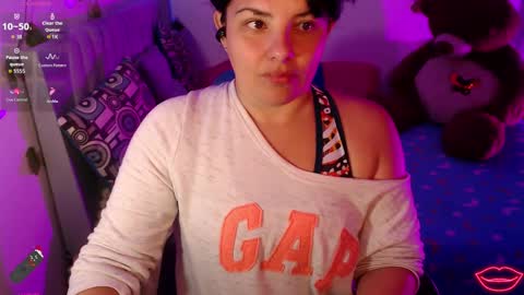 Ana online show from September 30, 2025, 1:49 pm