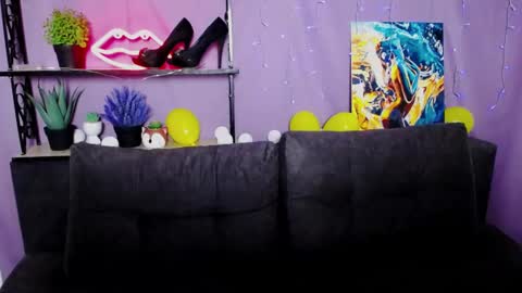 anastacyyellig online show from January 20, 2025, 11:32 pm