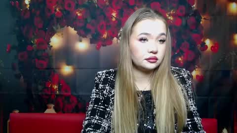 anastacyyellig online show from January 22, 2025, 5:48 am