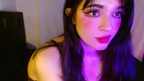 Anastasia Gomez online show from February 16, 2025, 4:42 am