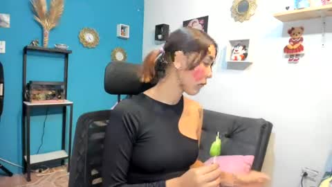 anastasia online show from July 16, 2026, 9:32 pm
