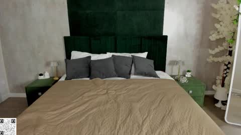 Anastasia online show from October 9, 2025, 1:03 am