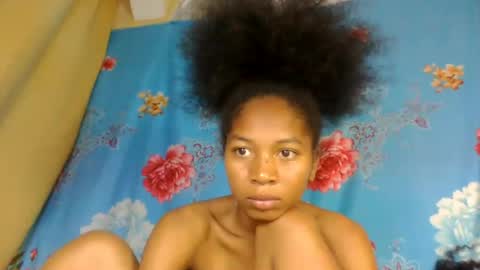 anathaliiie online show from July 27, 2026, 1:12 am