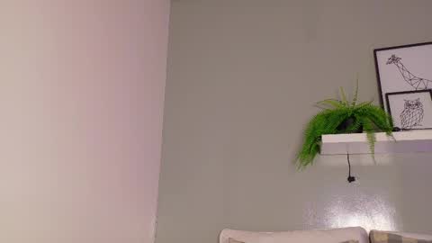 Snapshot of anavicc__ chatting on October 29, 2025, 10:17 am Kendra online show from October 29, 2025, 10:17 am