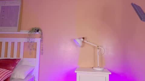 Kendra  online show from March 3, 2026, 11:27 am