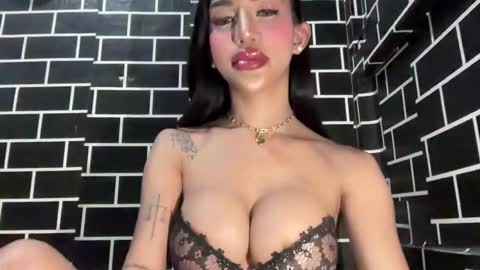 Snapshot of anawalters chatting on November 19, 2025, 3:56 pm anawalters online show from November 19, 2025, 3:56 pm