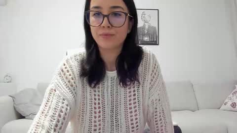 Andreea online show from September 13, 2025, 3:17 am