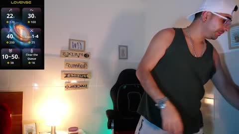 Snapshot of andders_ chatting on May 21, 2026, 1:12 am Anders online show from May 21, 2026, 1:12 am