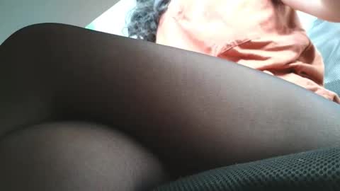   online show from December 2, 2025, 11:59 am