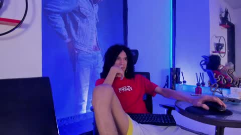 Snapshot of anddy_hugecock chatting on May 15, 2026, 1:40 pm anddy_hugecock online show from May 15, 2026, 1:40 pm