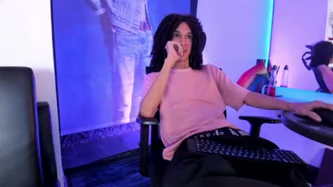 anddy_hugecock online show from June 29, 2026, 7:47 pm