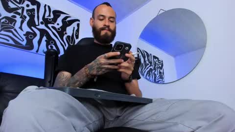 Andrs   -                   online show from March 6, 2025, 1:16 am