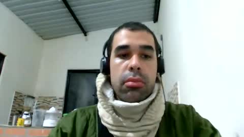 Snapshot of andersonbenitez77 chatting on June 1, 2026, 9:00 am SoyRickMano online show from June 1, 2026, 9:00 am