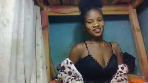 Snapshot of andiscah21 chatting on September 12, 2025, 8:53 pm Rasoa Edime Anissia online show from September 12, 2025, 8:53 pm