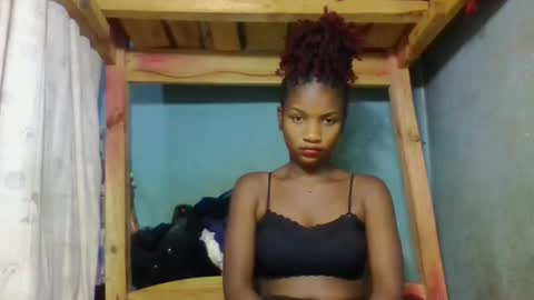 Snapshot of andiscah21 chatting on September 24, 2025, 7:33 am Rasoa Edime Anissia online show from September 24, 2025, 7:33 am