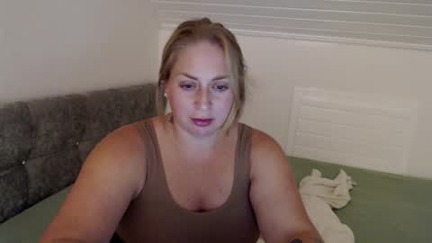 Andorphin online show from September 12, 2025, 9:37 pm