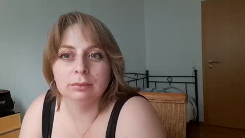 Andorphin online show from May 3, 2026, 2:01 pm