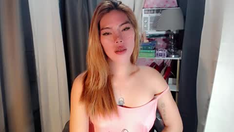 andrea06121998 online show from February 14, 2026, 11:56 pm