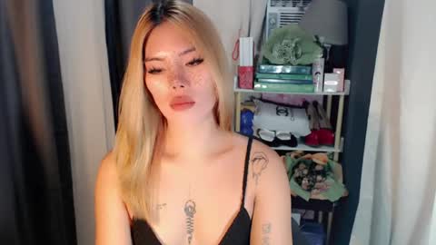 andrea06121998 online show from July 28, 2026, 3:21 pm